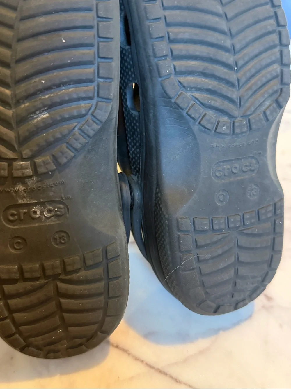 CROCS comfortable black